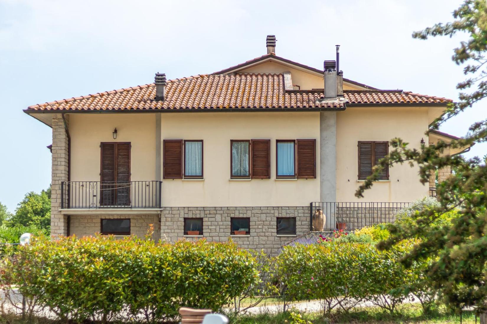 Agriturismo La Vite E L'Ulivo Baschi Zewnętrze zdjęcie