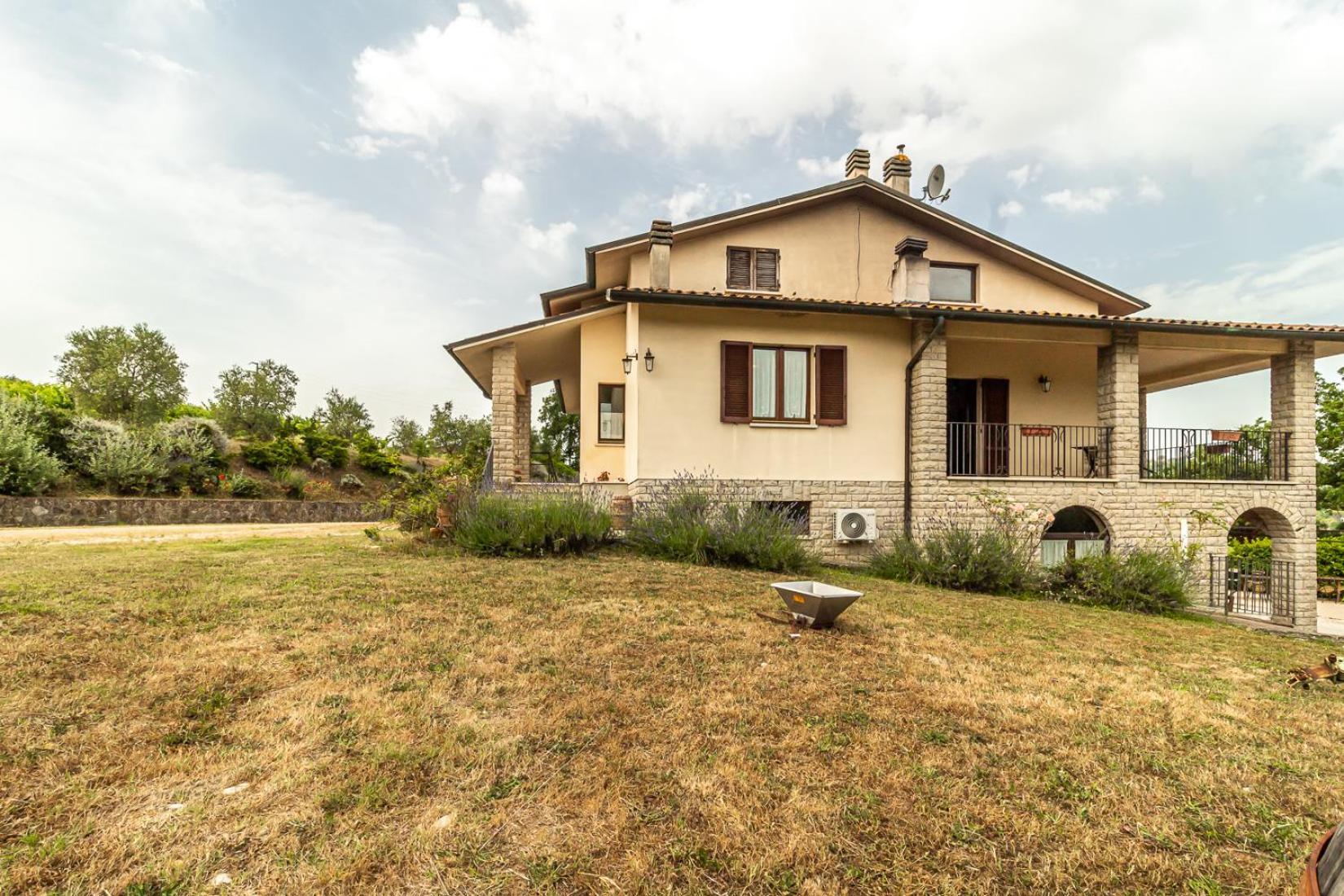 Agriturismo La Vite E L'Ulivo Baschi Zewnętrze zdjęcie