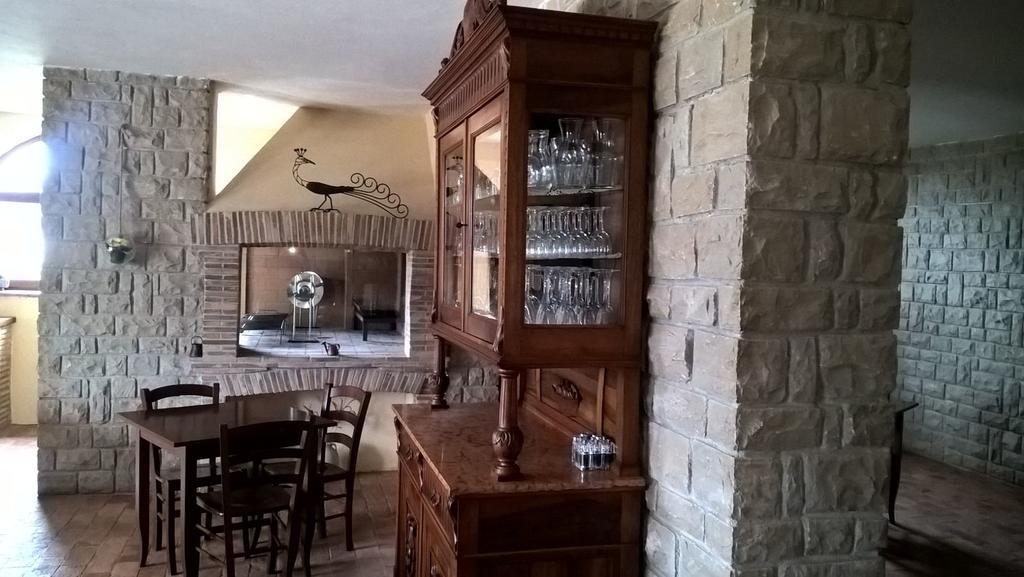 Agriturismo La Vite E L'Ulivo Baschi Zewnętrze zdjęcie