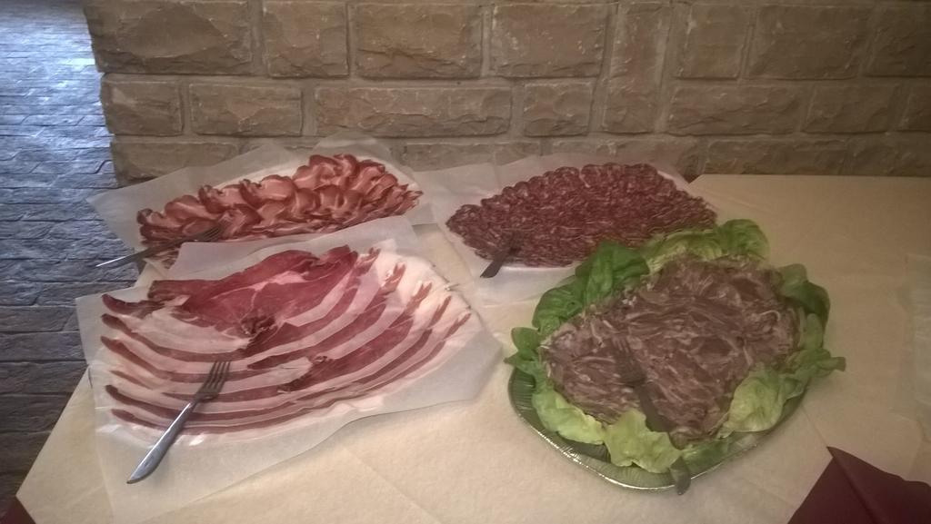 Agriturismo La Vite E L'Ulivo Baschi Zewnętrze zdjęcie