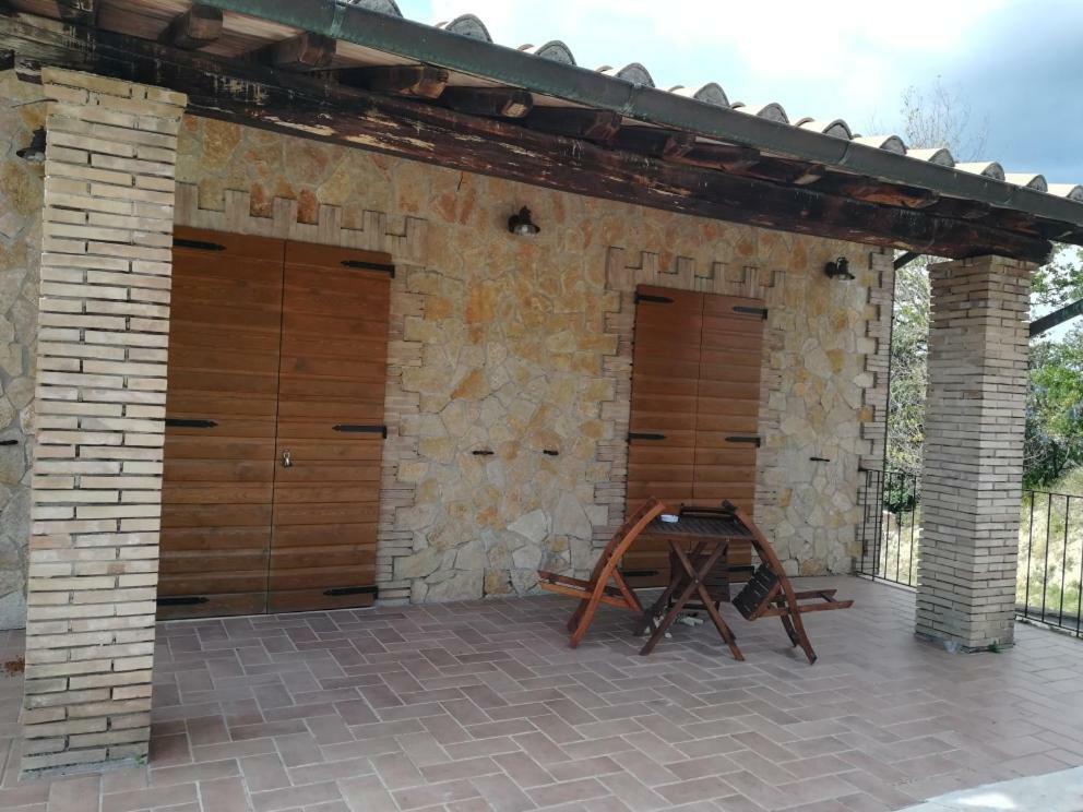 Agriturismo La Vite E L'Ulivo Baschi Zewnętrze zdjęcie