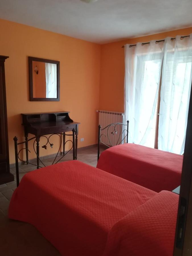 Agriturismo La Vite E L'Ulivo Baschi Zewnętrze zdjęcie
